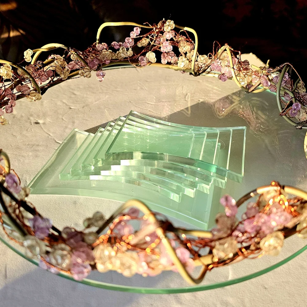 PartyLite Cream Candle with Pink and Gold Accents - Picture 6 of 9